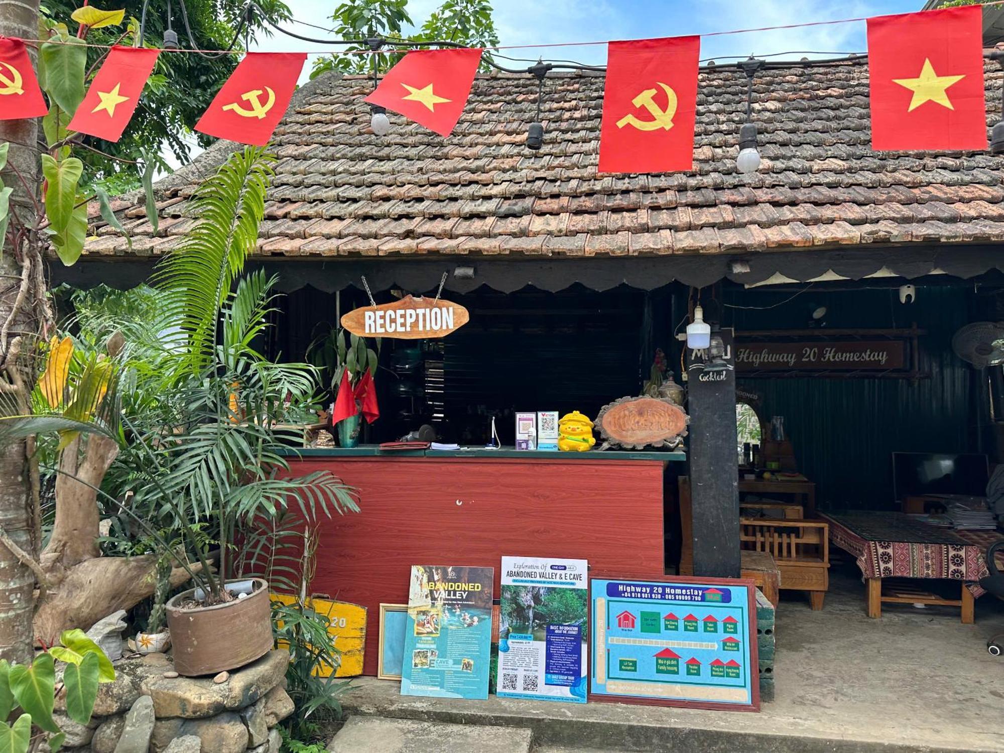 Highway 20 Homestay Phong Nha Exterior photo